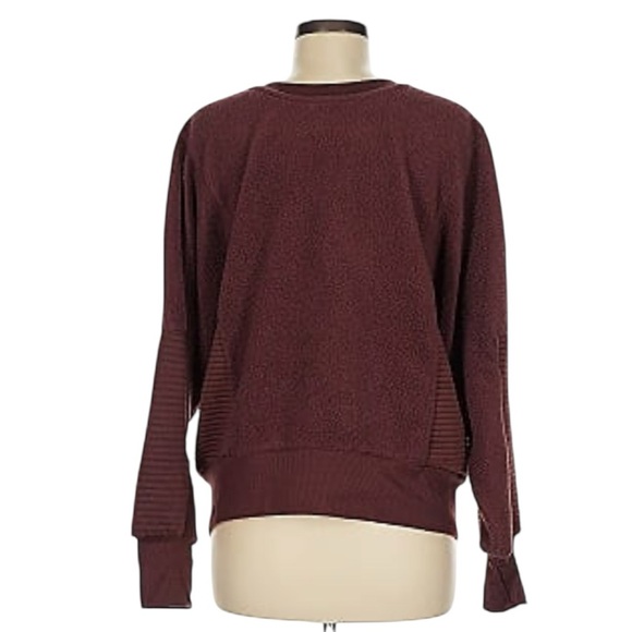 Tahari Sport Women's Sweater size 1x - Picture 1 of 8